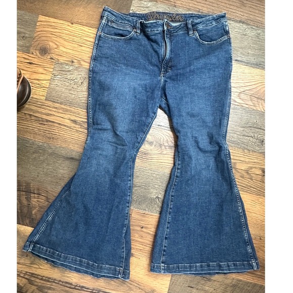 Wrangler Denim - Wrangler High Rise Flare Jeans Womens 34x30 Blue Denim Bell Bottoms Cowgirl